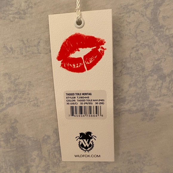 Wildfox Tagged Toile Heritag Shirt Sleeve Tee - Picture 4 of 5